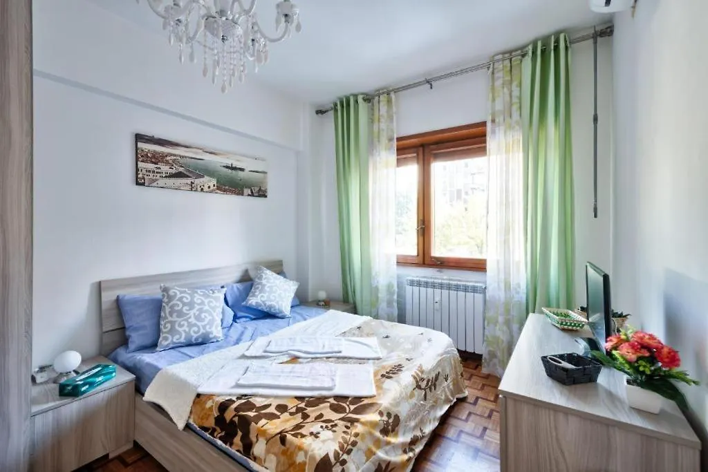 Venice City Residence - With Private Room & Bathroom, Ac & Tv Marghera