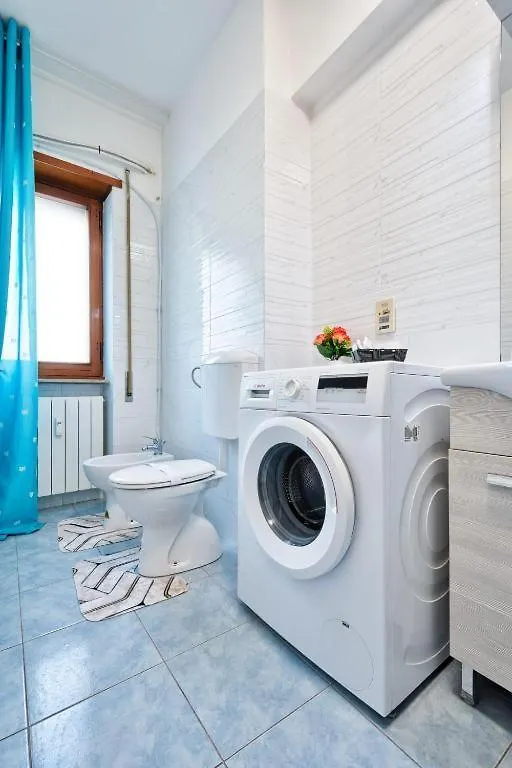 Konukevi Venice City Residence - With Private Room & Bathroom, Ac & Tv Marghera İtalya
